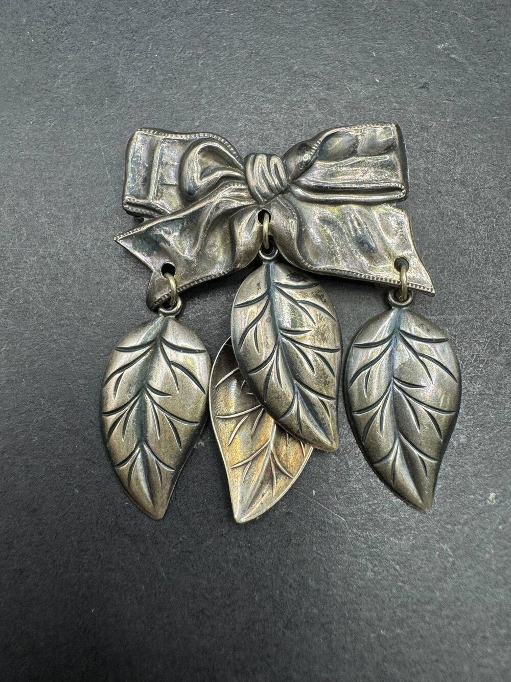 Vintage 925 Sterling Silver Bow Brooch Pin with Dangle Leaf Charms
